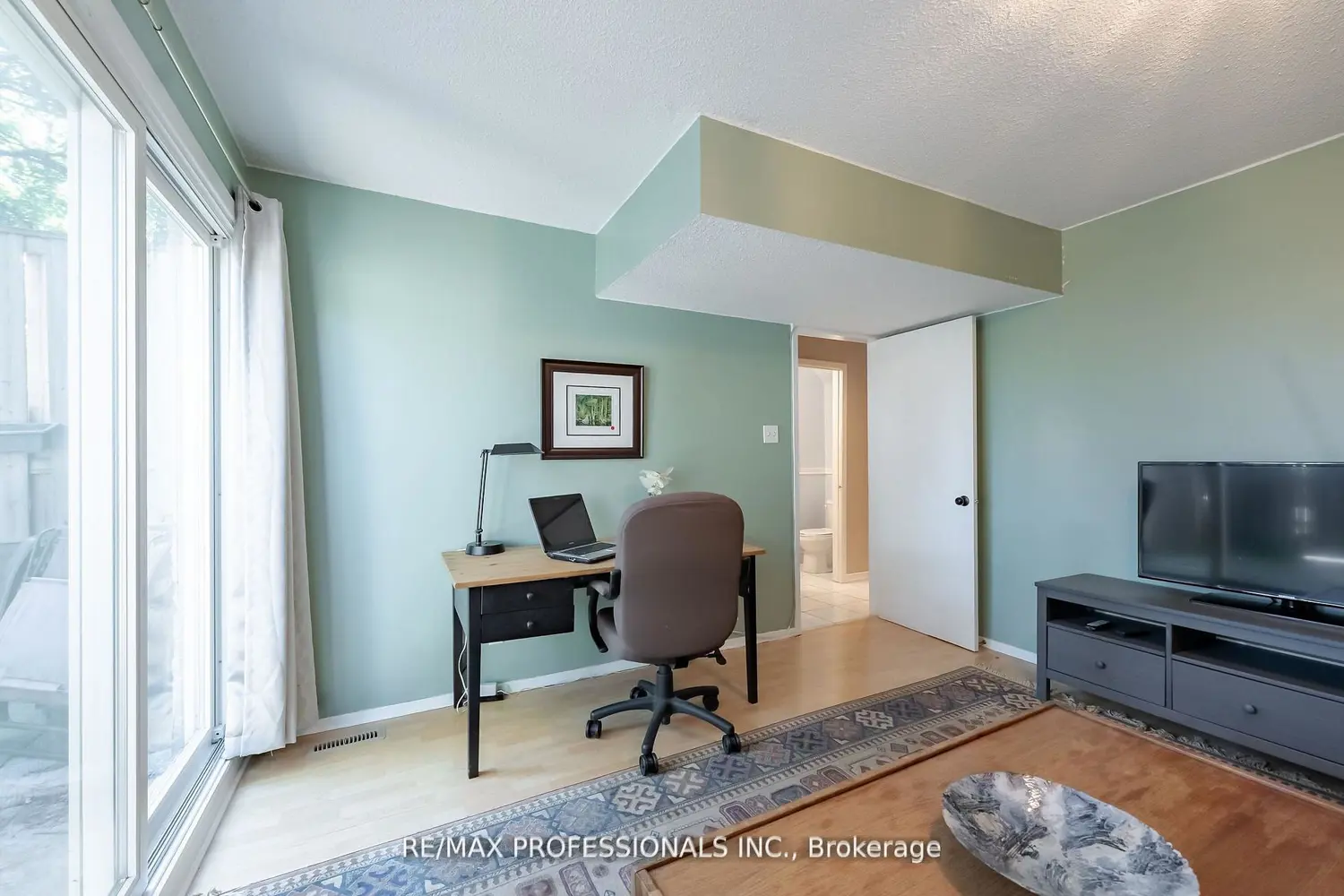 Additional image 11 of 405 Hyacinthe Boulevard 65