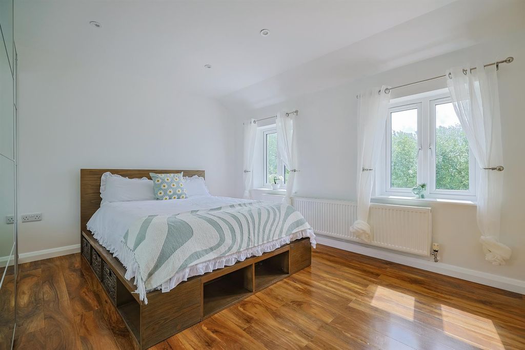 Additional image 29 of 6 bed detached house for salePant Y Meillion, Llandeilo Road, Gorslas, Llanelli SA14