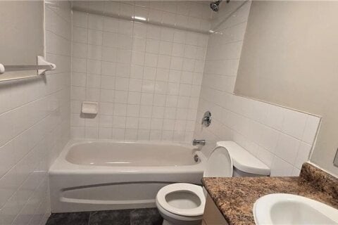 Additional image 7 of 10-274 Highland Road E, Kitchener, ON, N2M 3W4