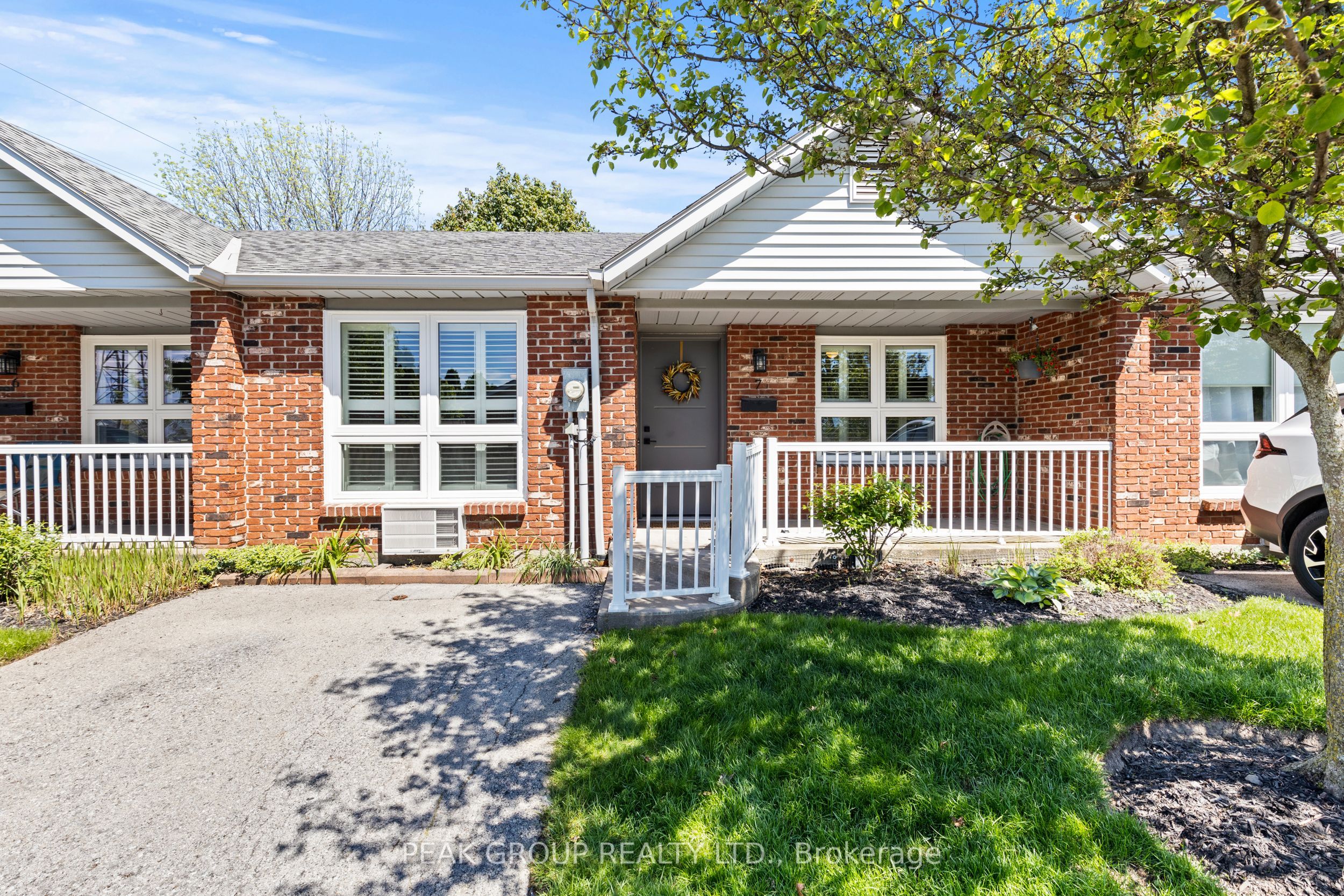 7-226 Vansickle Road, St. Catharines, ON, L2S 2S7