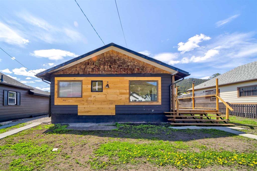 6726 17 Avenue, Coleman, AB, T0K0M0