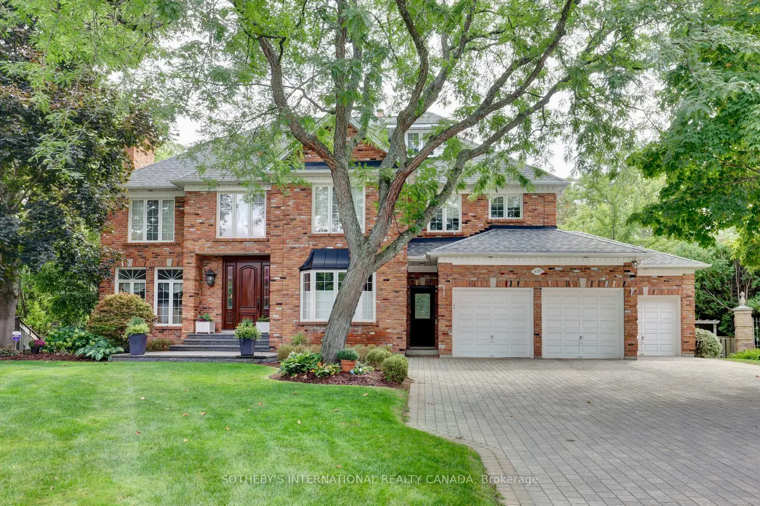 1379 Meadow Green Court