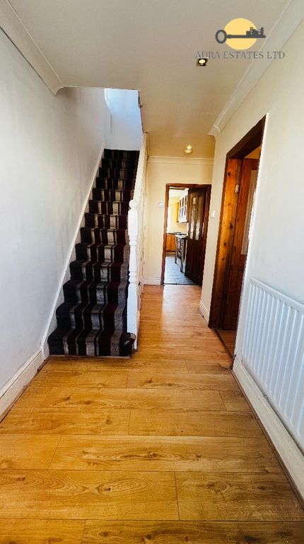 Additional image 7 of 5 bed shared accommodation to rentLinden Road, Luton LU4