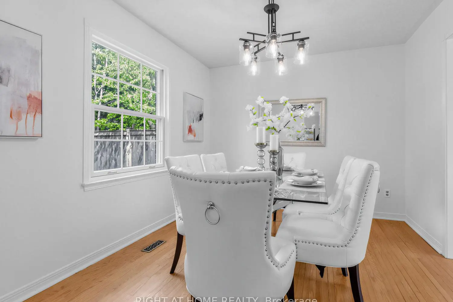 Additional image 7 of 101 Holsworthy Crescent