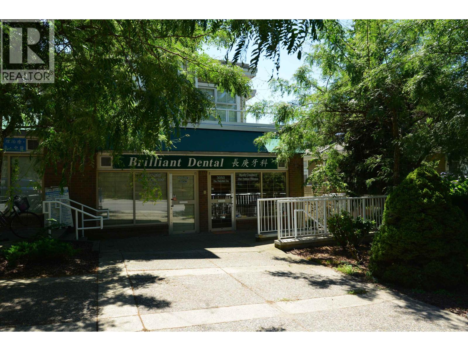 3048-3050 41st Avenue West, Vancouver, BC, V6N3C9