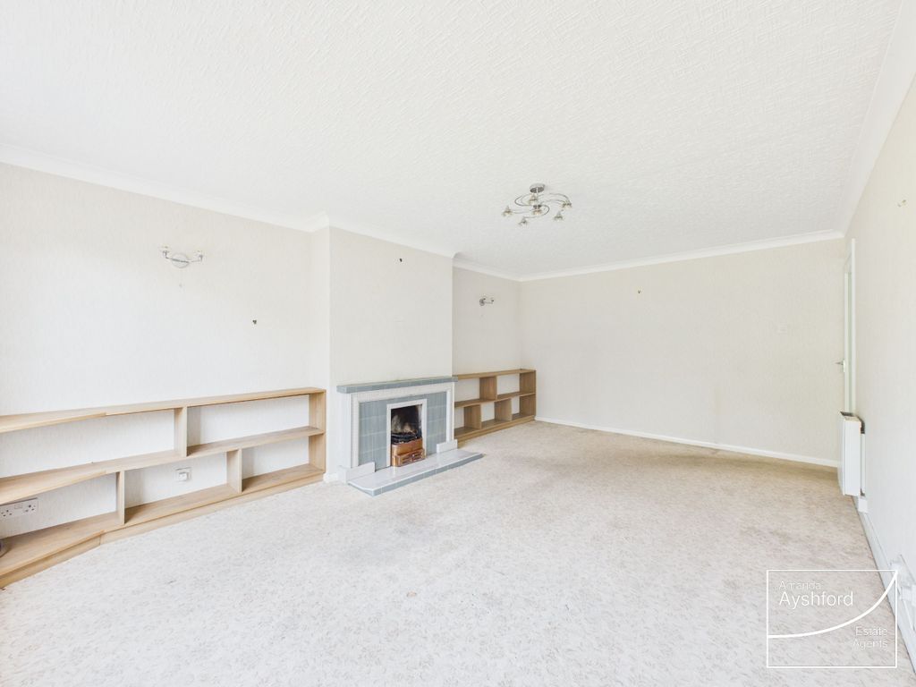 Additional image 2 of 3 bed flat for saleMead Close, Paignton TQ3