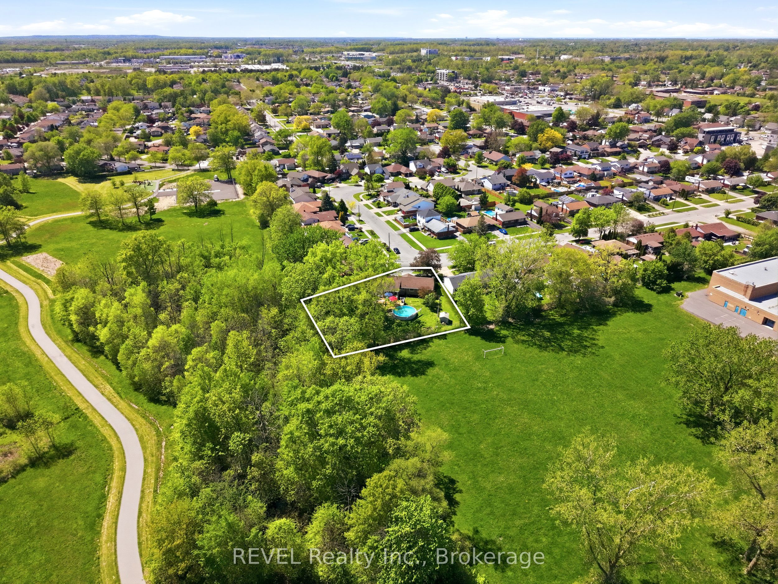 Additional image 4 of 7484 Merritt Avenue, Niagara Falls, ON, L2G 5C5