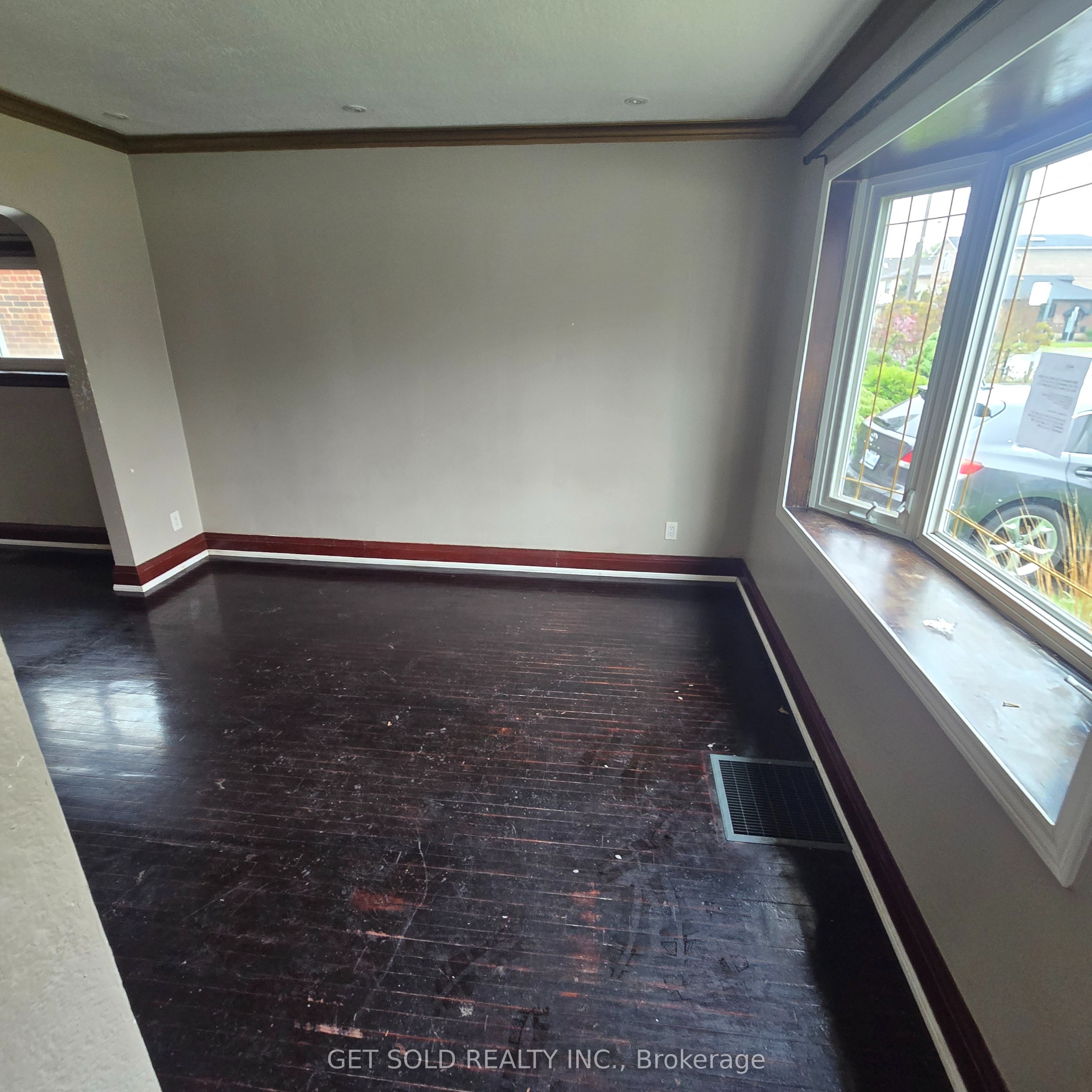 Additional image 4 of 54 Sixteenth Street, Toronto, ON, M8V 3J8
