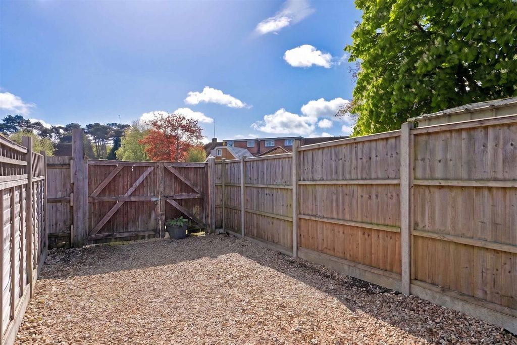 Additional image 16 of 3 bed terraced house for saleCarroll Crescent, Ascot SL5