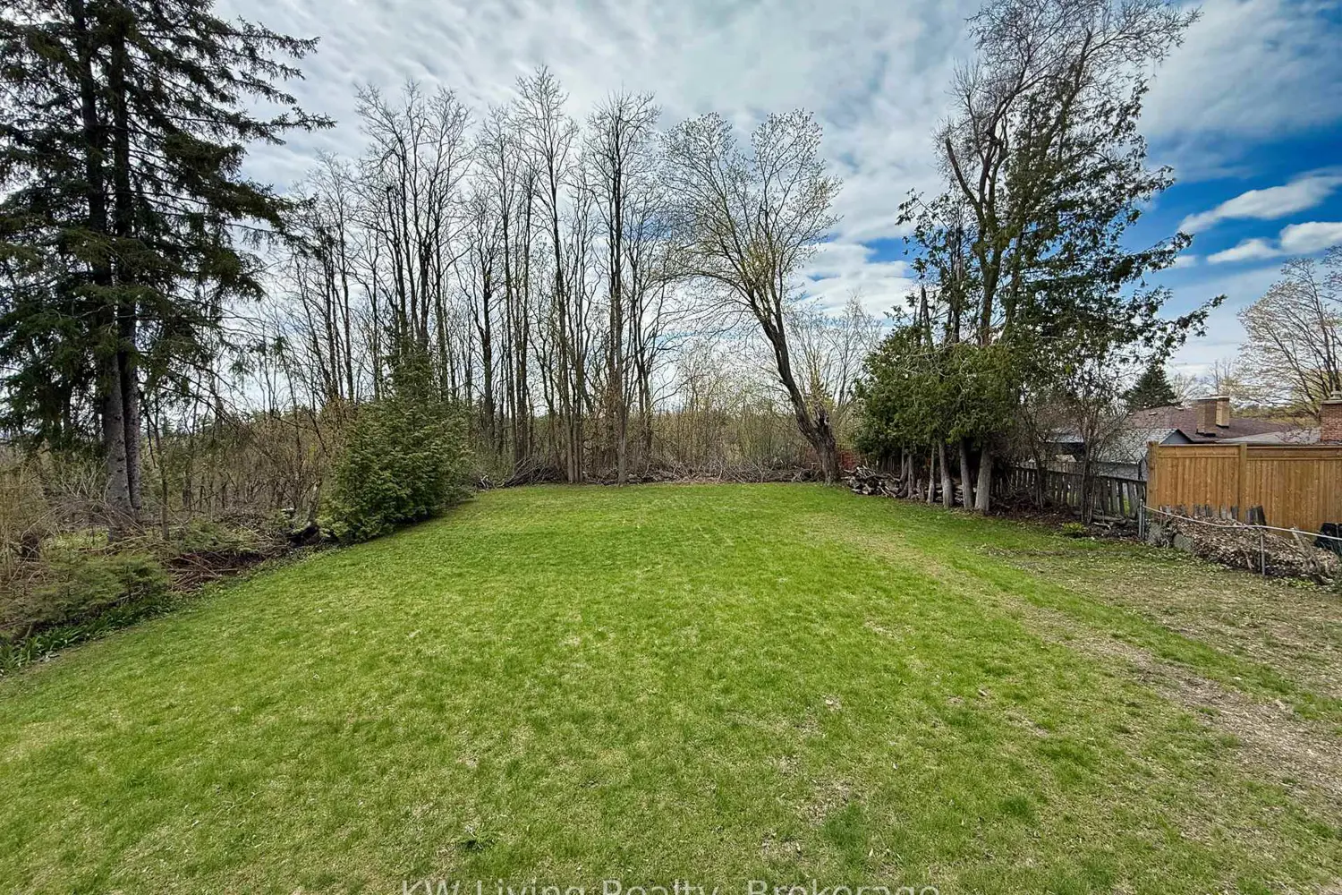Additional image 10 of 833 Fairbairn Street