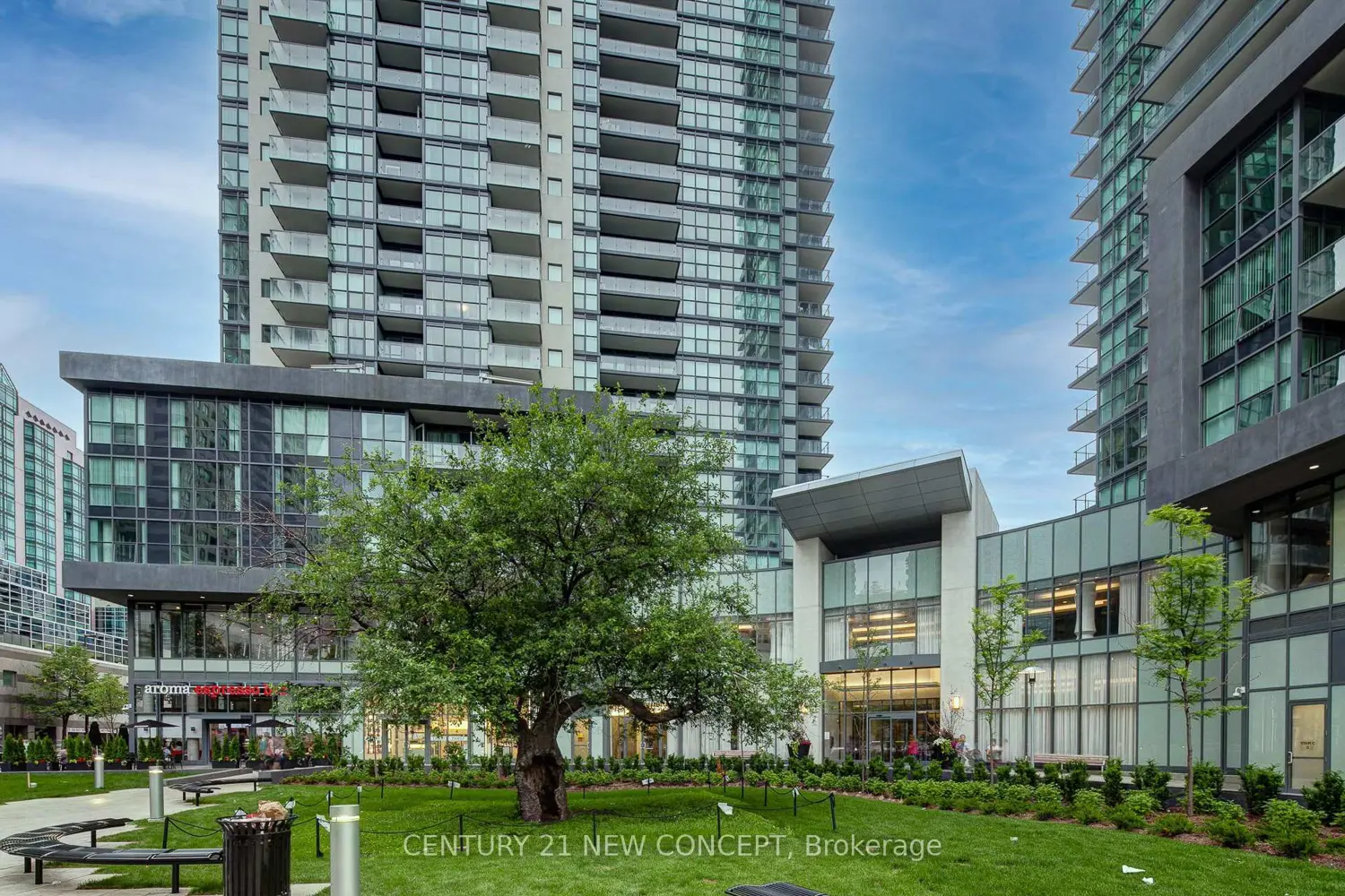Additional image 20 of 5168 Yonge Street 1903