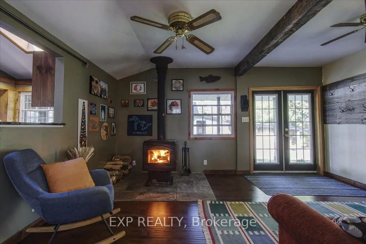 48 Willow Road photo 4