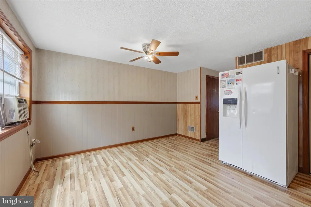 Additional image 7 of 1366 Maple Avenue, Elsmere, DE 19805