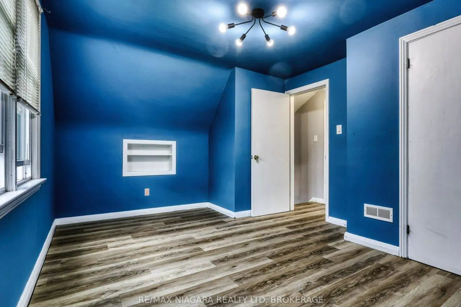 Additional image 16 of 11 Winnifred Avenue