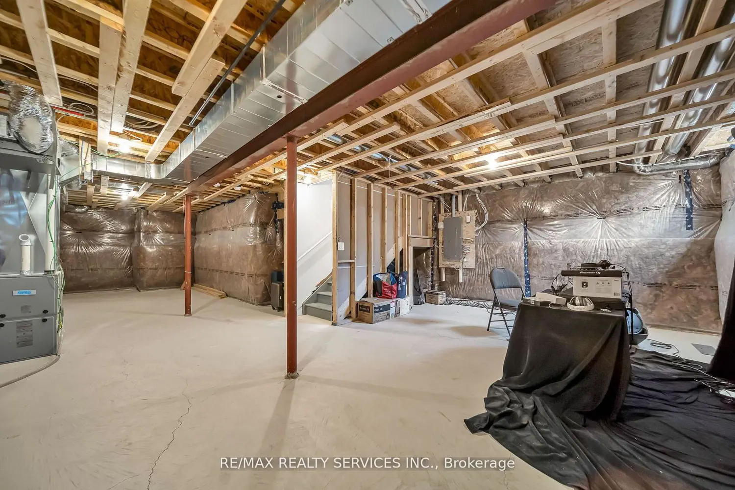 Additional image 18 of 104 Sagewood Avenue