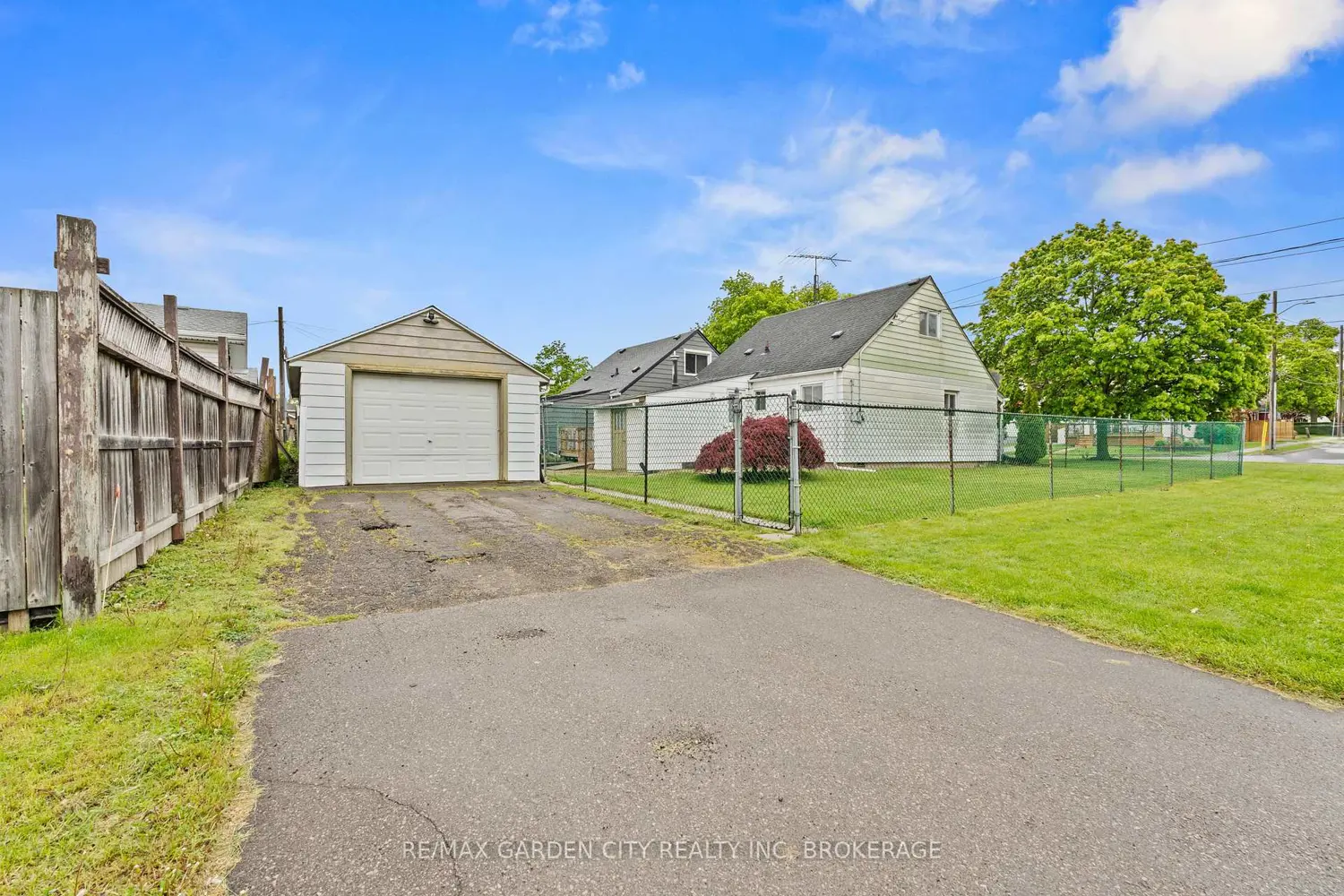 Additional image 17 of 11 Lincoln Avenue