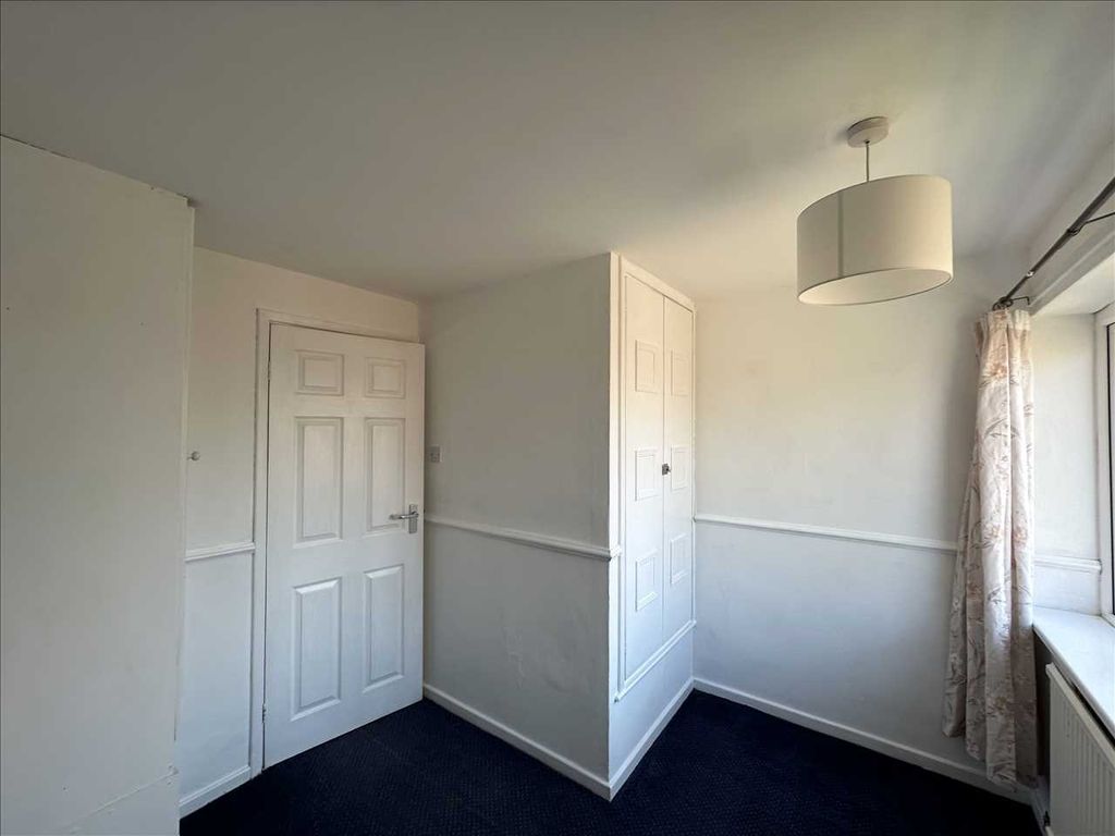 Additional image 7 of 3 bed end terrace house to rentChapman Avenue, Scunthorpe DN17