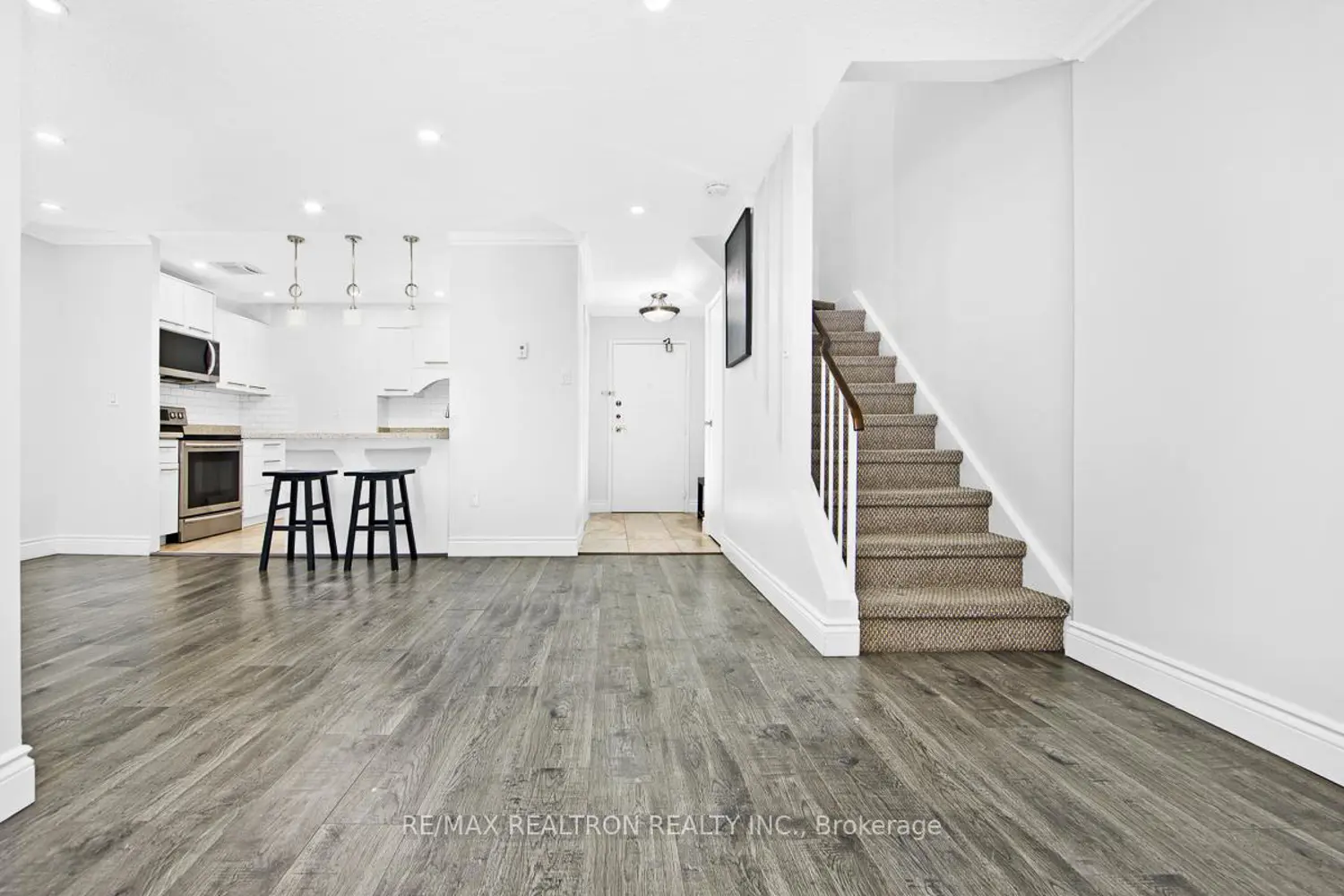 4001 Don Mills Road 235 photo 5