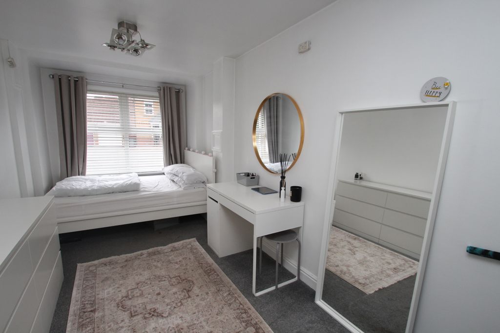 Additional image 16 of 4 bed semi-detached house to rentDonaldswood Park, Paisley PA2