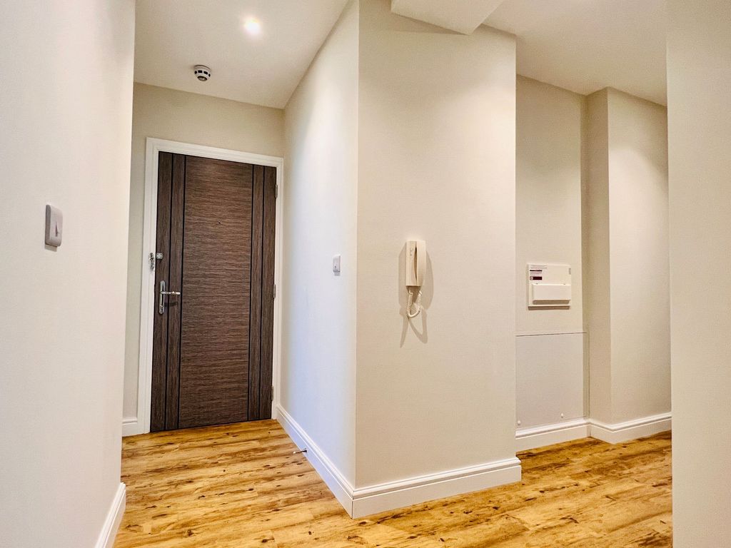 Additional image 6 of 2 bed flat to rentWindsor House, The Crescent, Taunton TA1