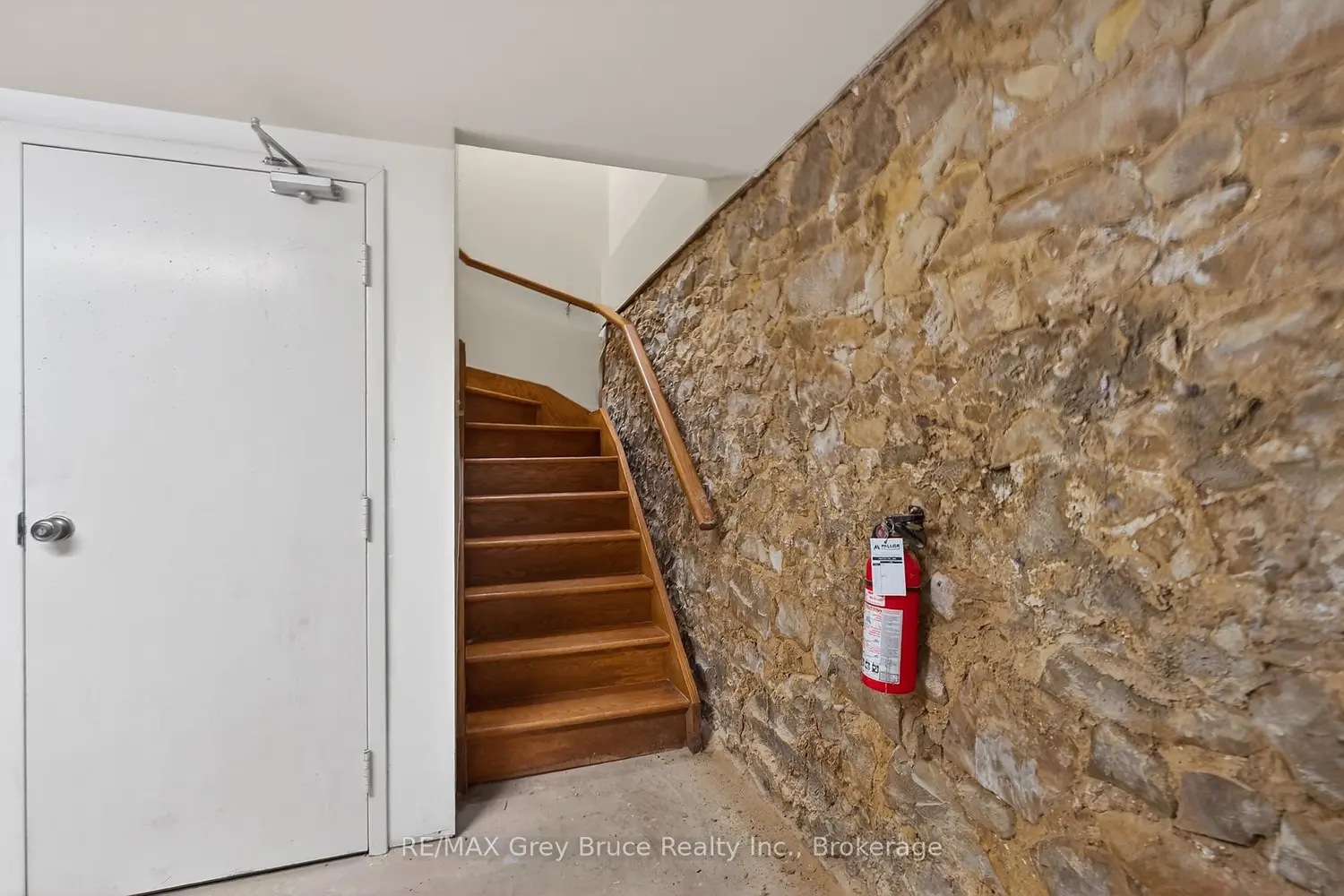 Additional image 9 of Unit 6 - 355 Princess Street