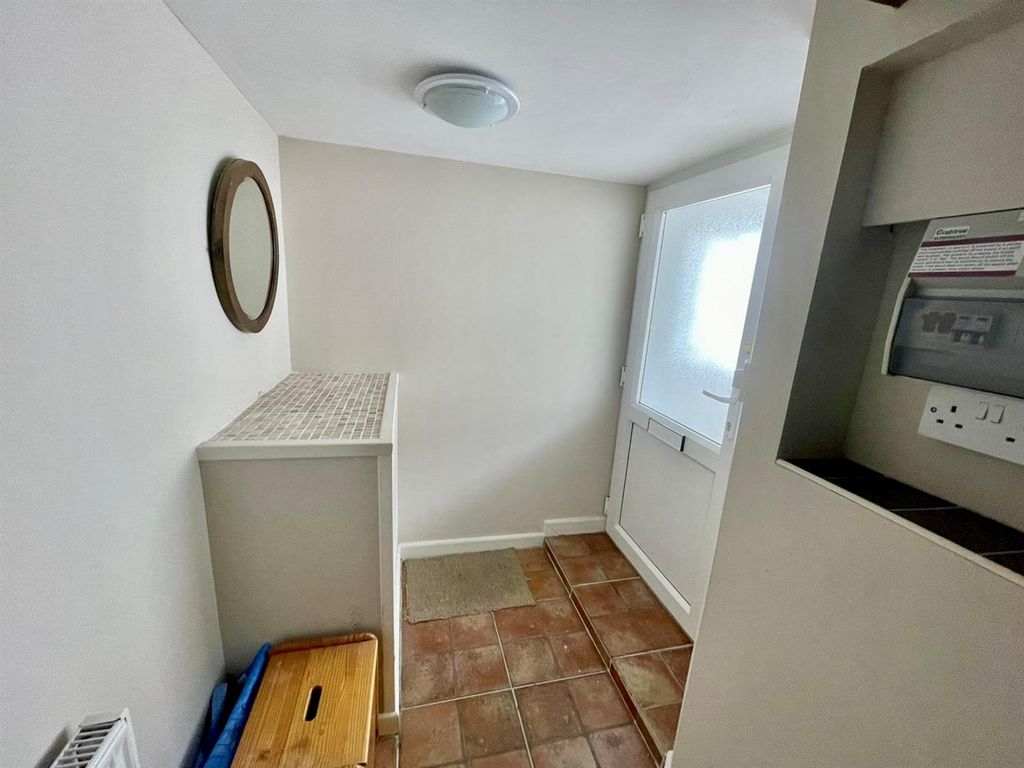 Additional image 13 of 2 bed flat to rentMarket Place, Coleford GL16