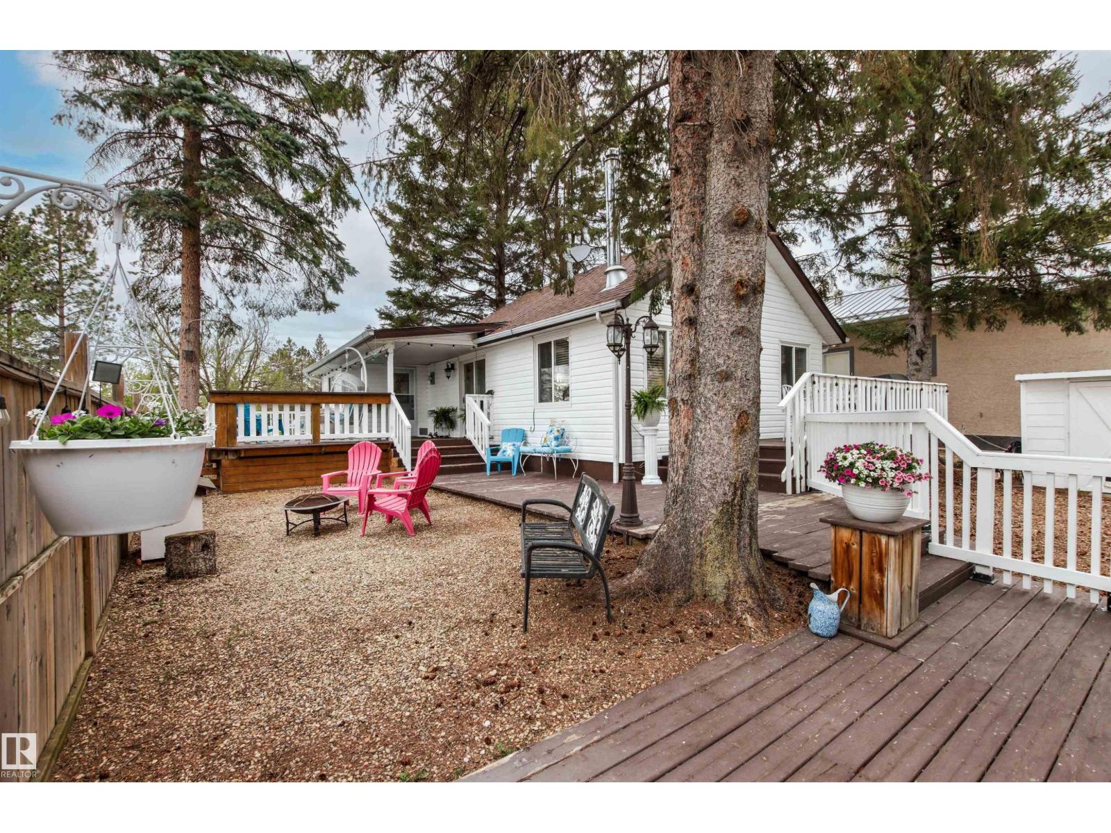 Additional image 4 of 213 2nd Street, Rural Lac Ste. Anne County, AB, T0E1A0