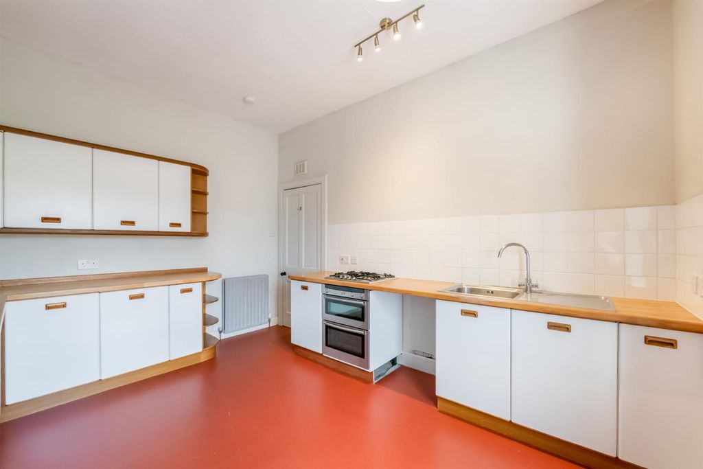 Additional image 5 of 3 bed flat for sale11 Harviestoun Road, Dollar FK14