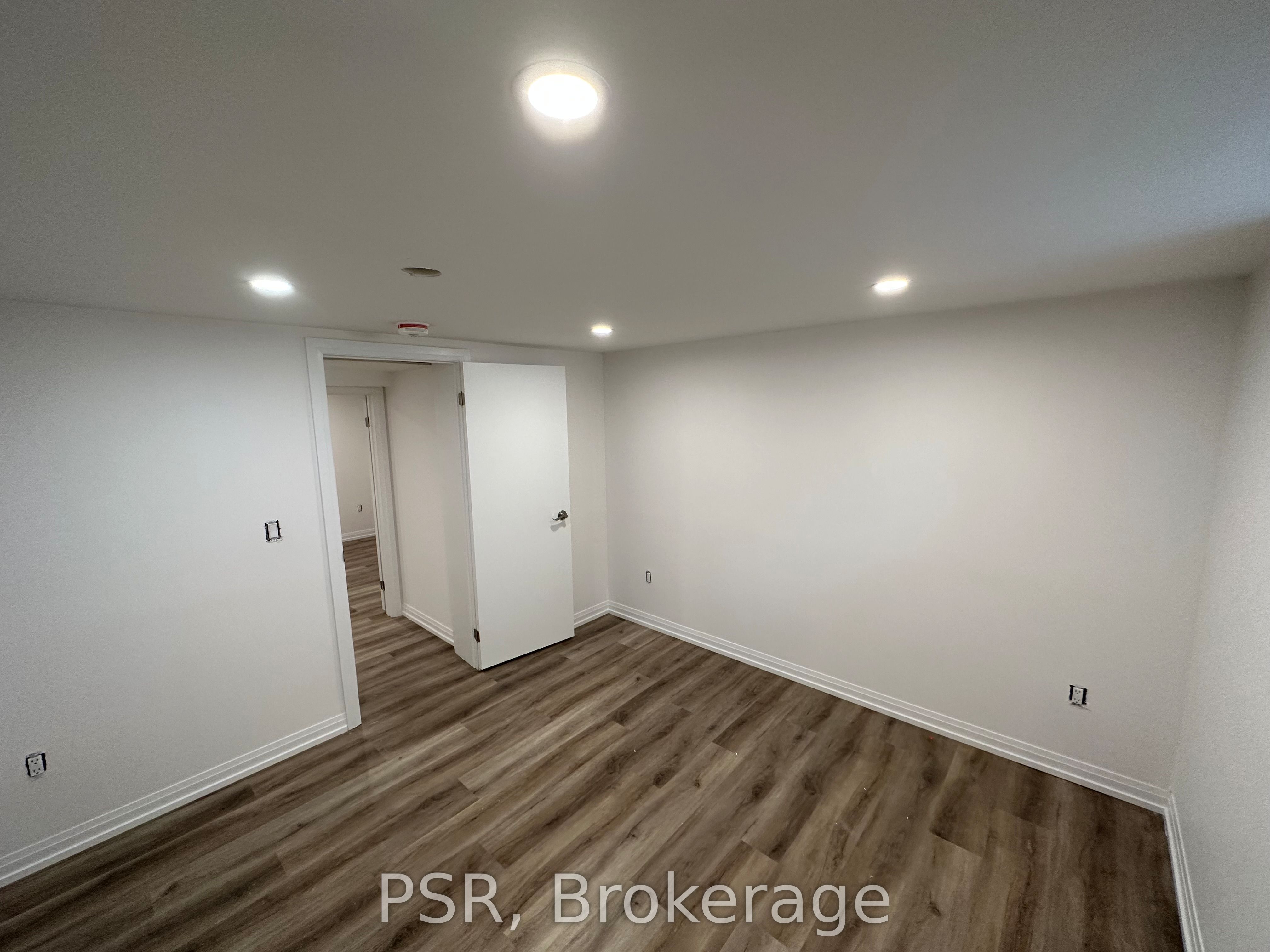 Additional image 6 of Lower-25 Coulson Avenue, Toronto, ON, M4V 1Y3