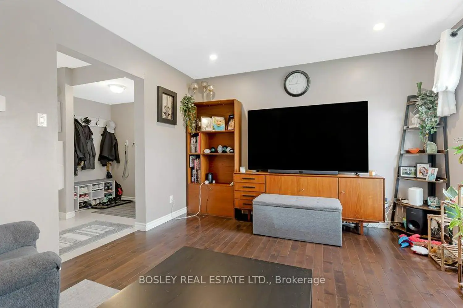 Additional image 6 of 33 Meadow Woods Crescent