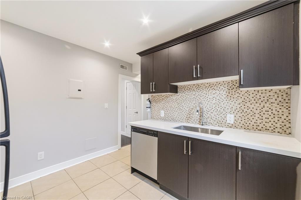 Additional image 4 of 301-1544 King Street E, Hamilton, ON, L8K 1S9