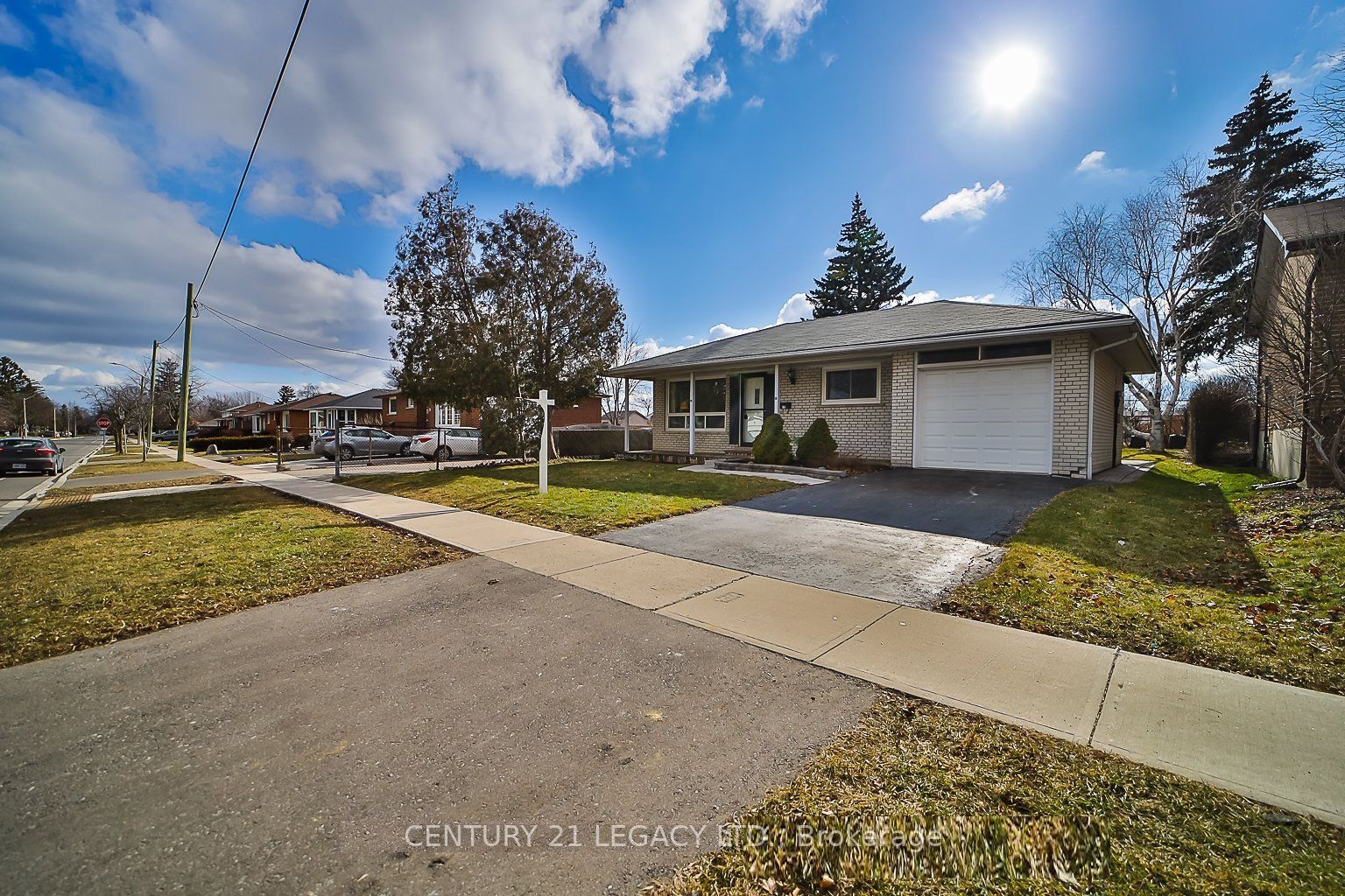 Additional image 2 of (Bsmt)-18 Harper Road, Brampton, ON, L6W 2W5