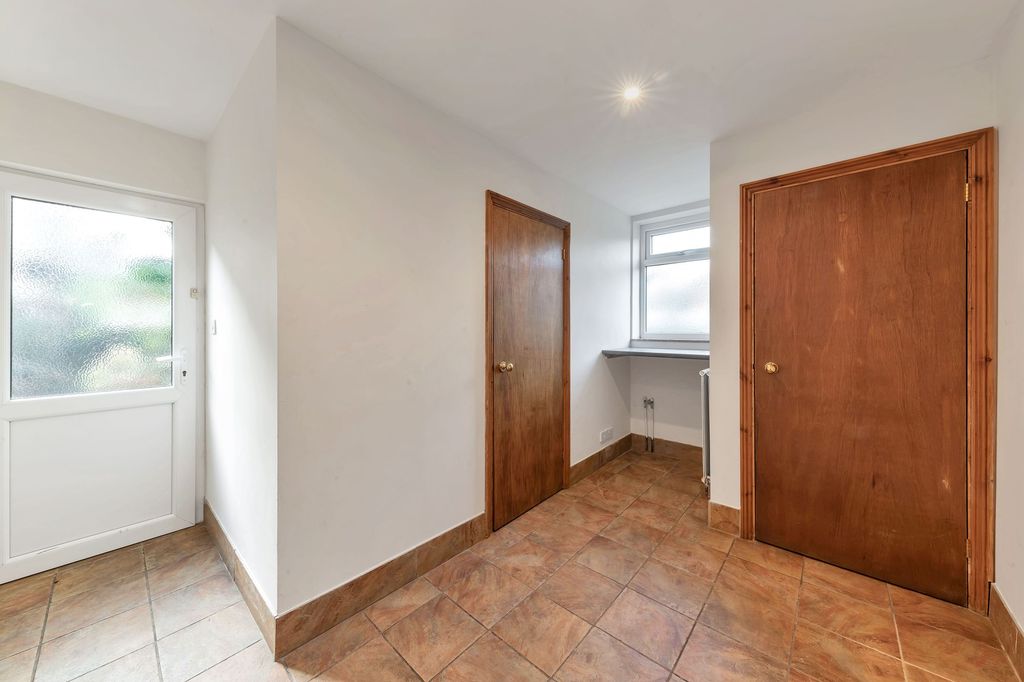 Additional image 13 of 6 bed semi-detached house to rentSt. Barnabas Road, Cambridge CB1