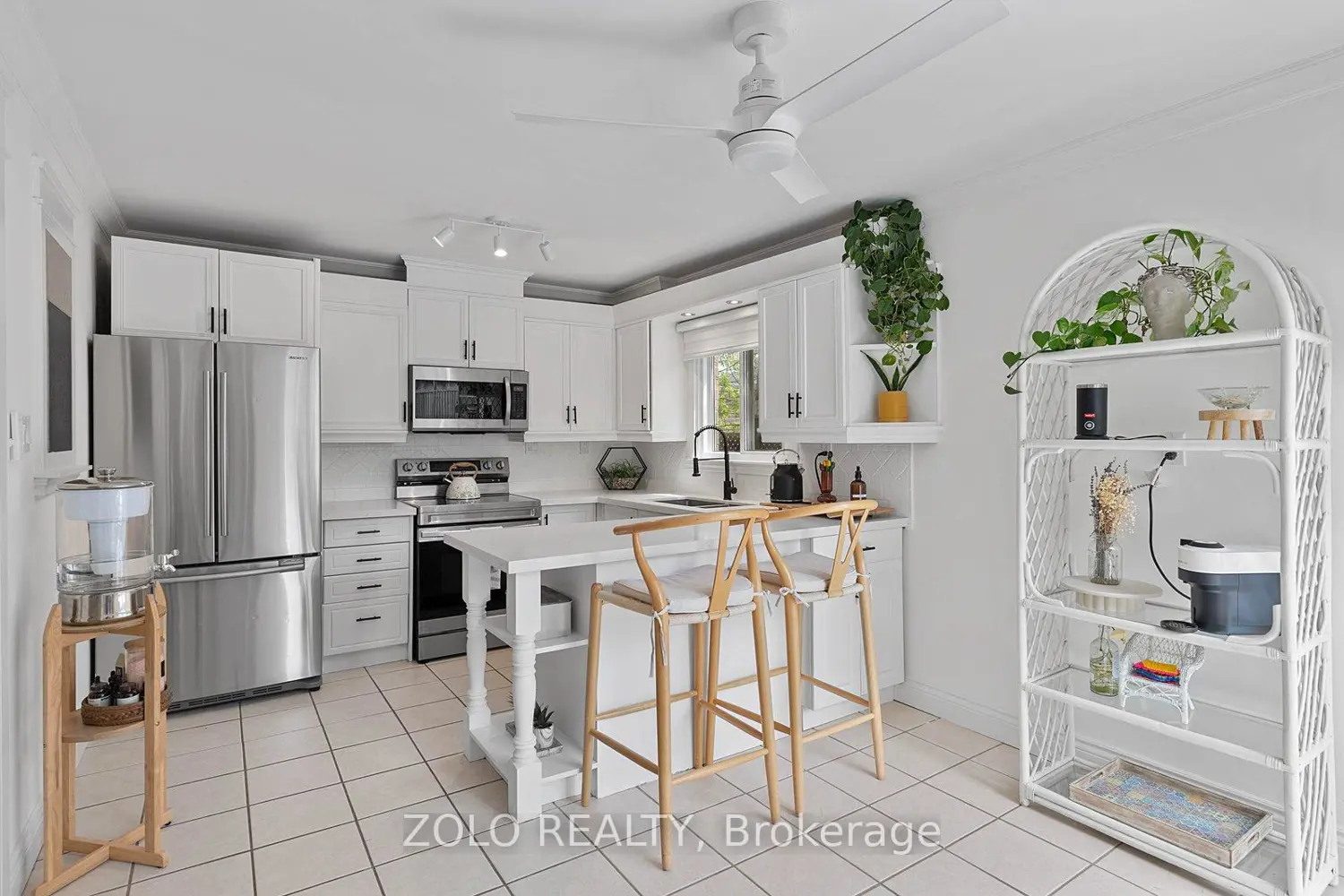 Additional image 7 of 10 Coles Avenue