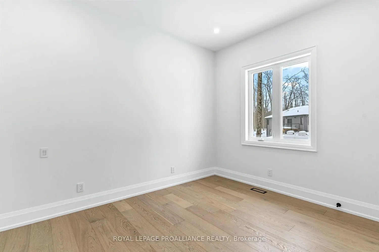 Additional image 11 of 160 Sumcot Drive
