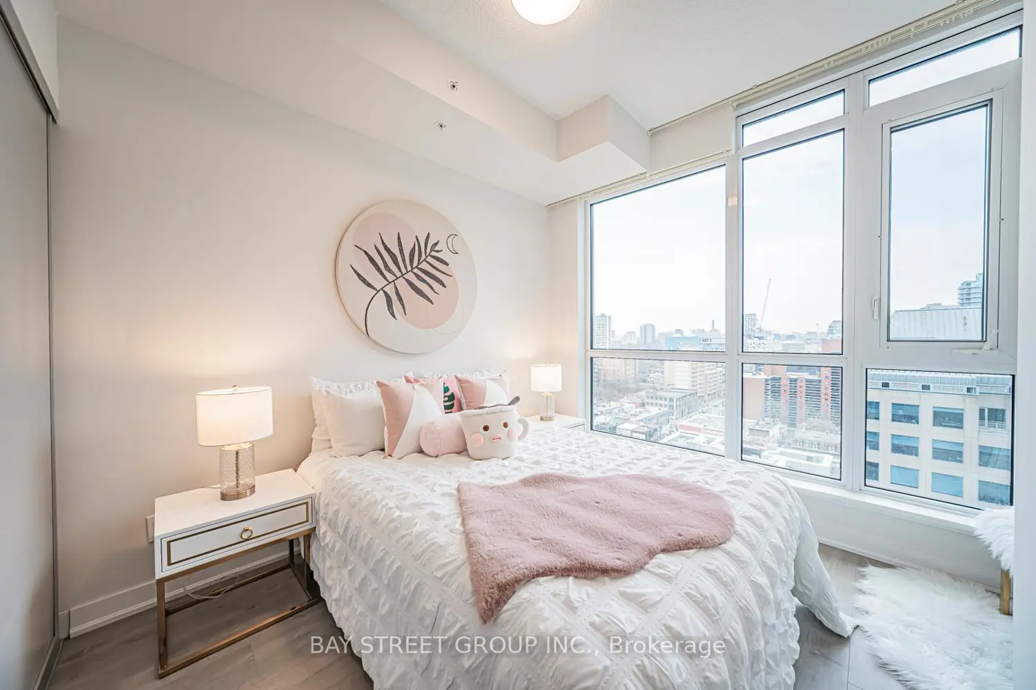 30 Nelson Street 1502 photo 4