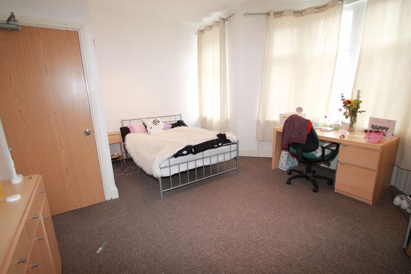 Additional image 7 of 6 bed terraced house to rentLlanishen Street, Cardiff CF14