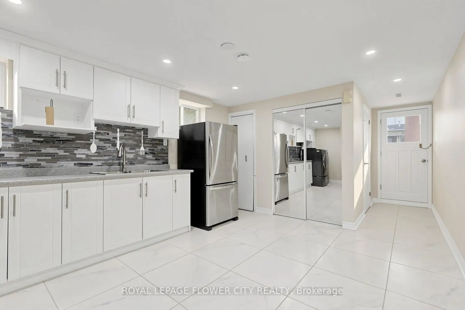 Additional image 10 of 307 Royal Salisbury Way