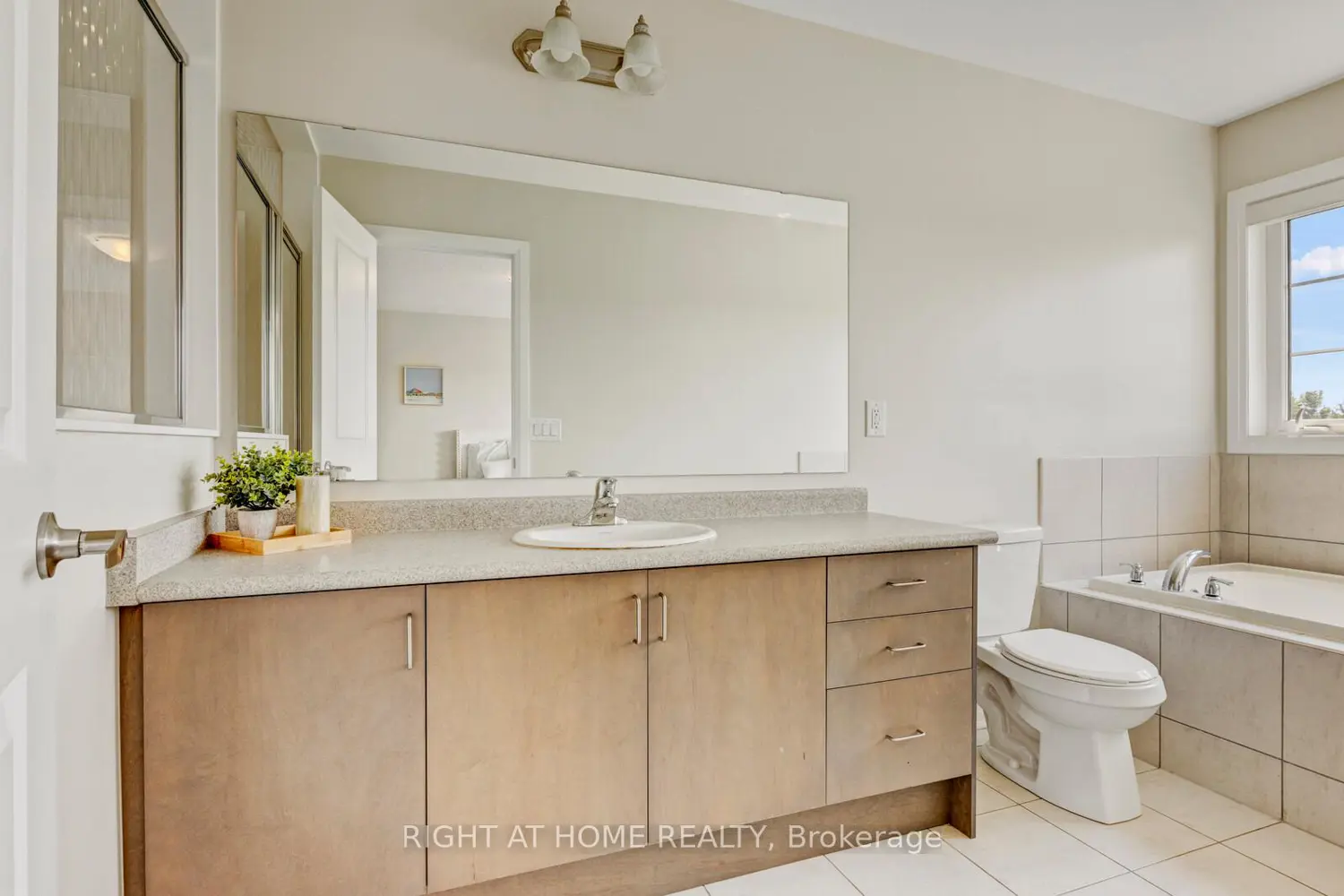 Additional image 11 of 4147 Cherry Heights Boulevard