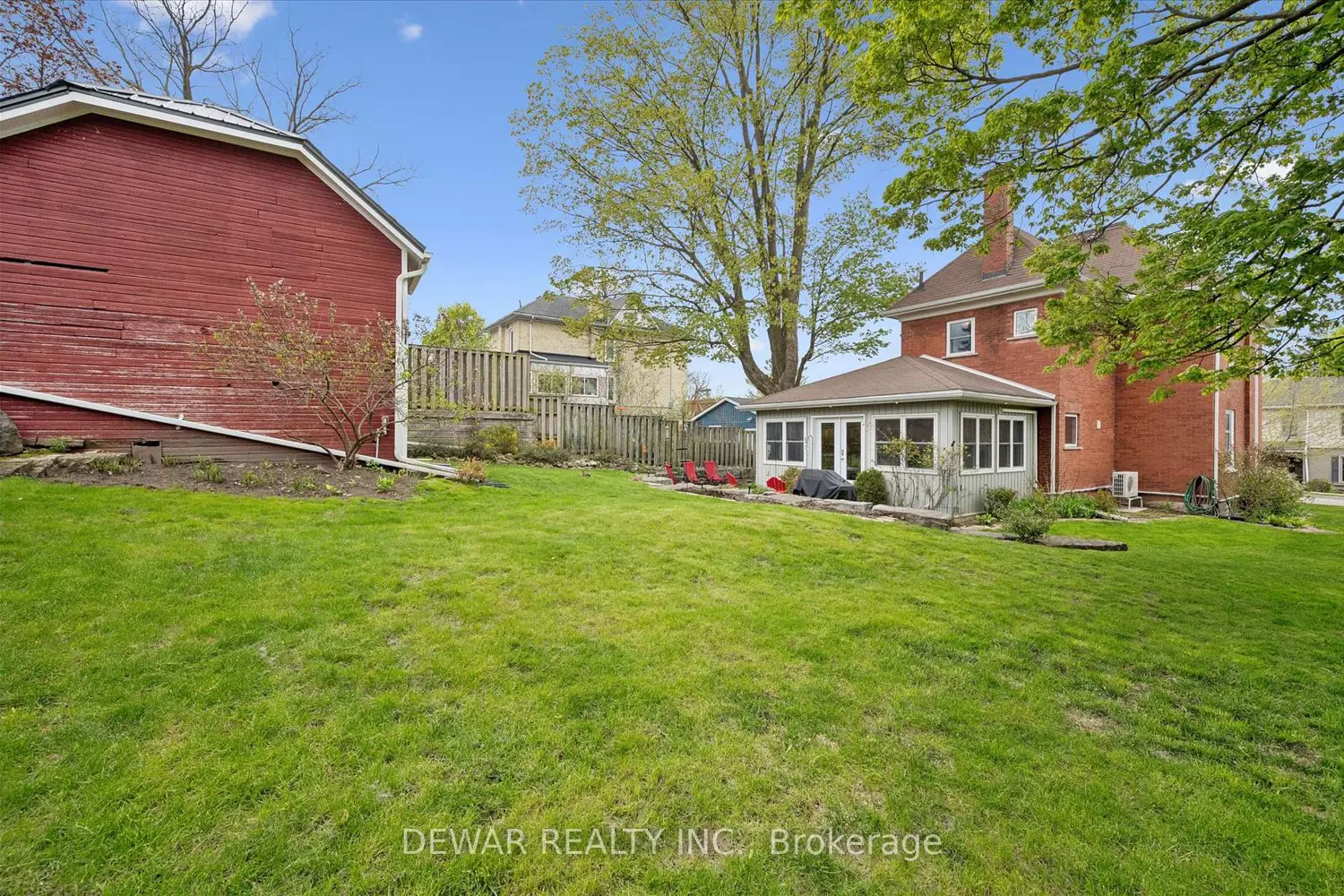 Additional image 15 of 150 Walker Street