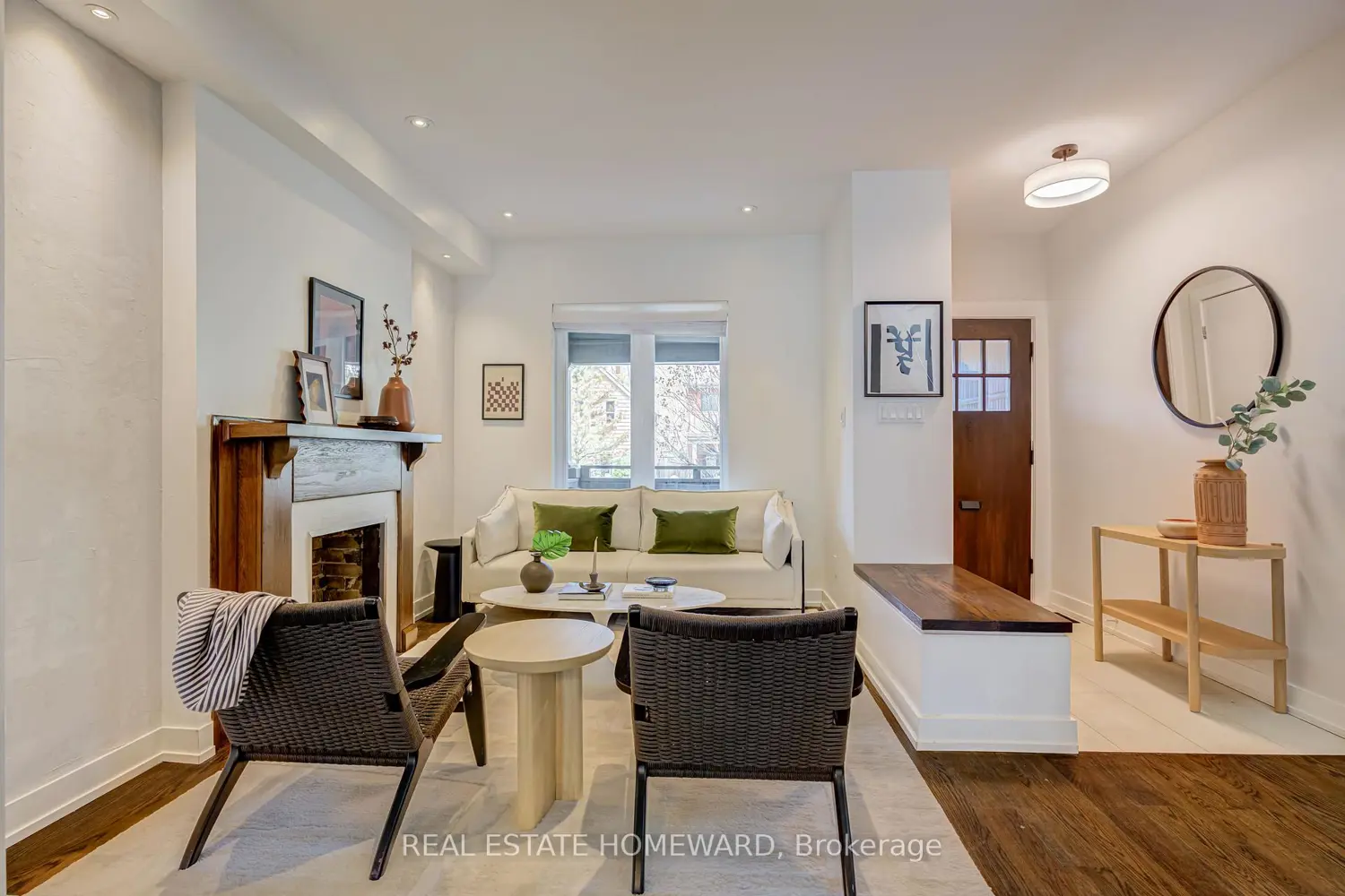 44 Ashdale Avenue photo 2