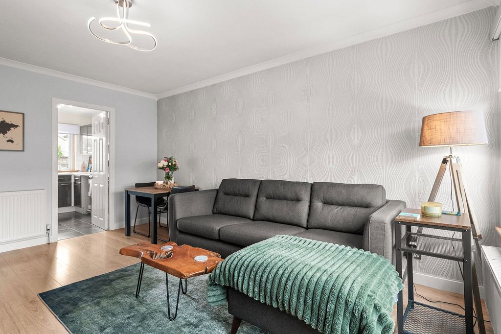 Additional image 5 of 2 bed flat for sale6 Carse View, Bo'ness EH51