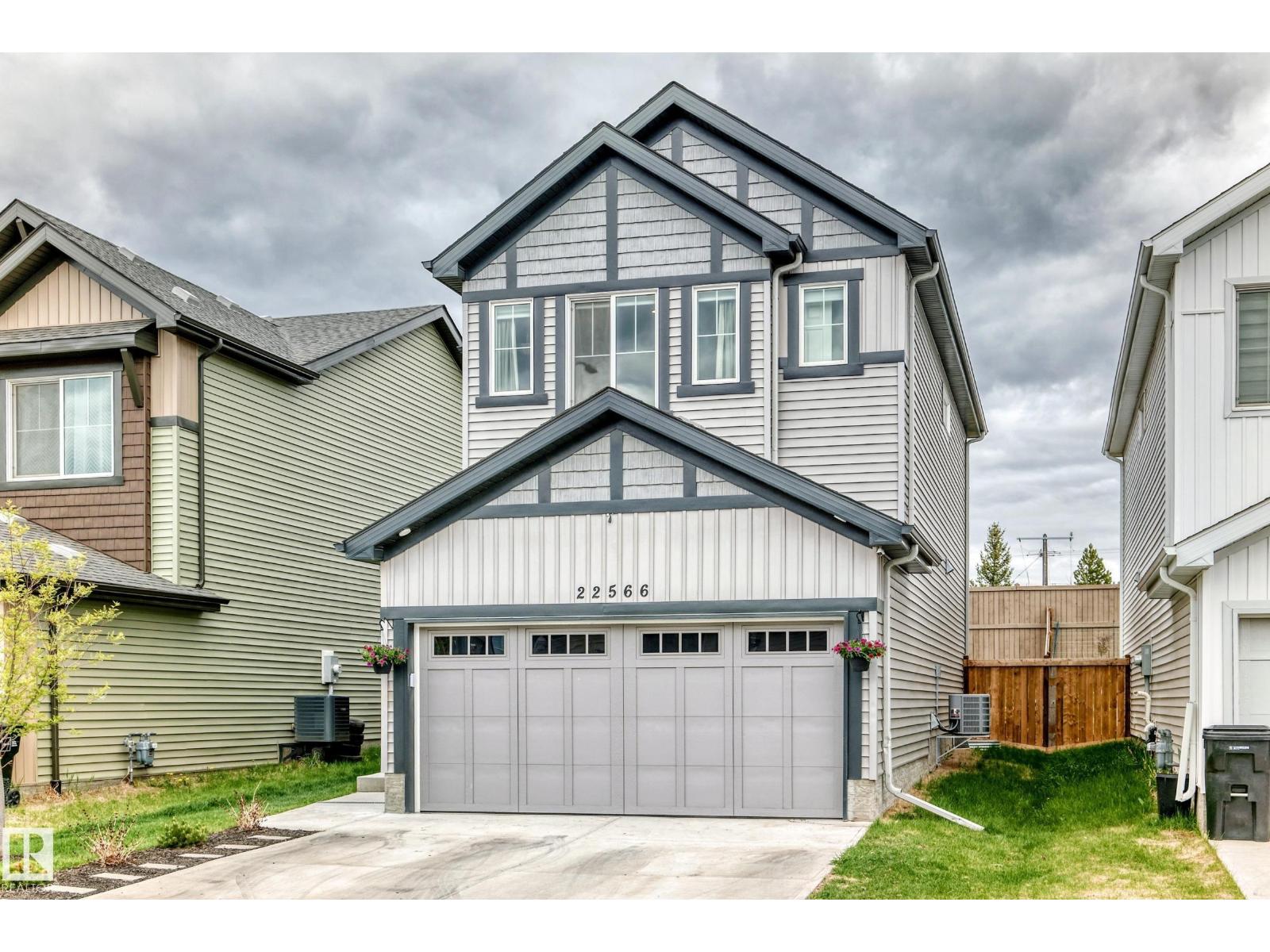 22566 99a Avenue NW, Edmonton, AB, T5T3M8