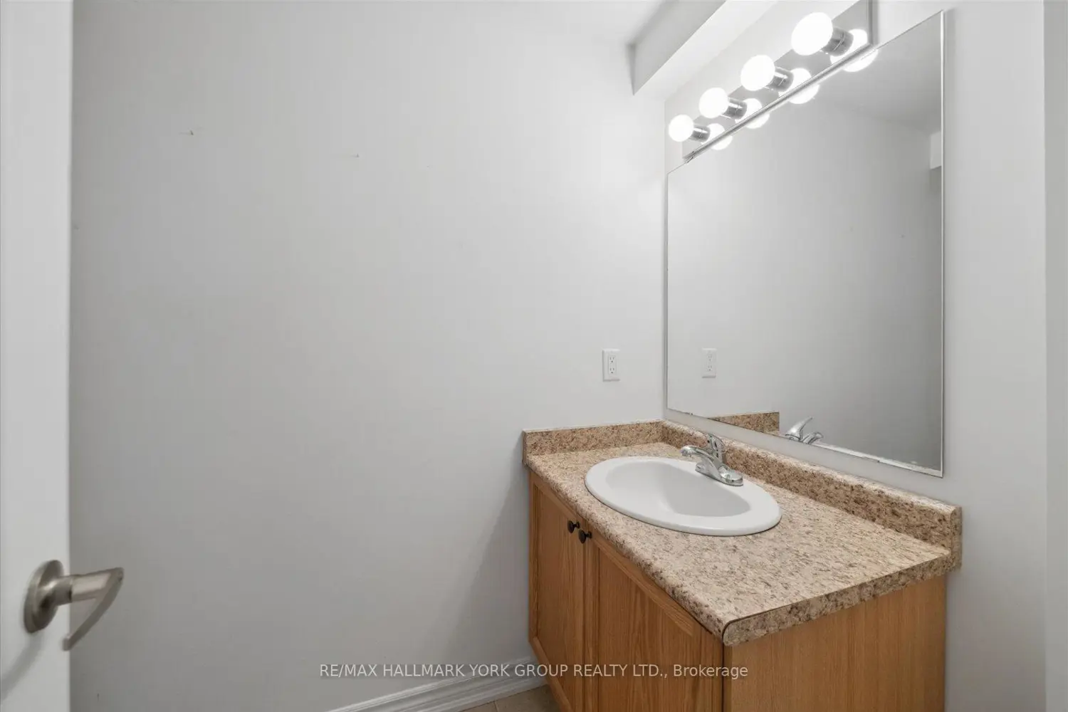 Additional image 13 of 50 Southwoods Crescent 70