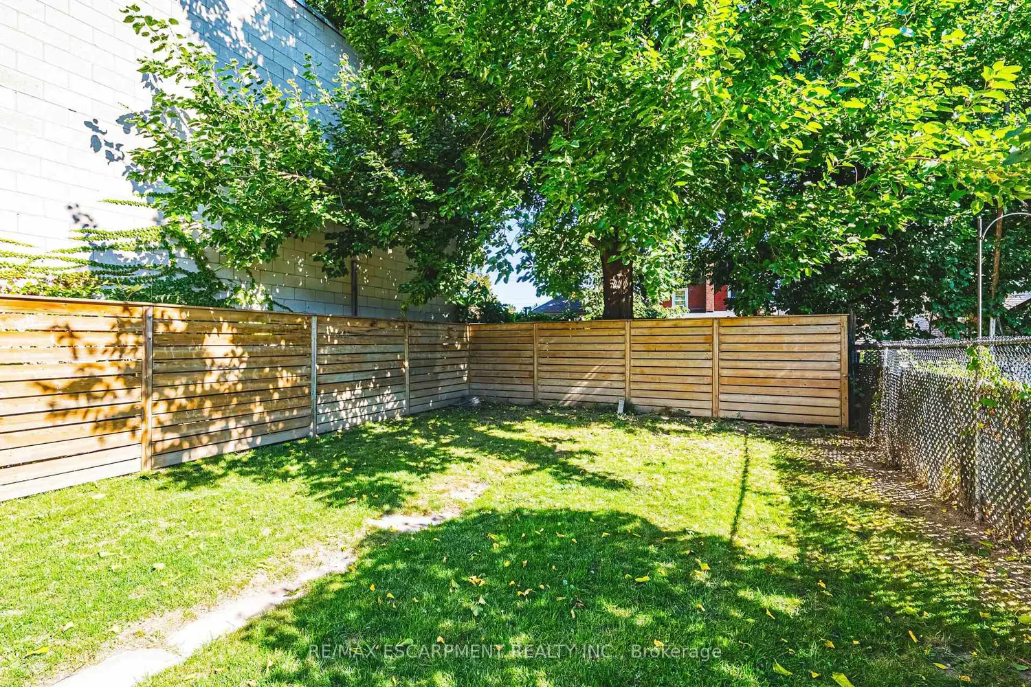 Additional image 19 of 24 Rowanwood Street