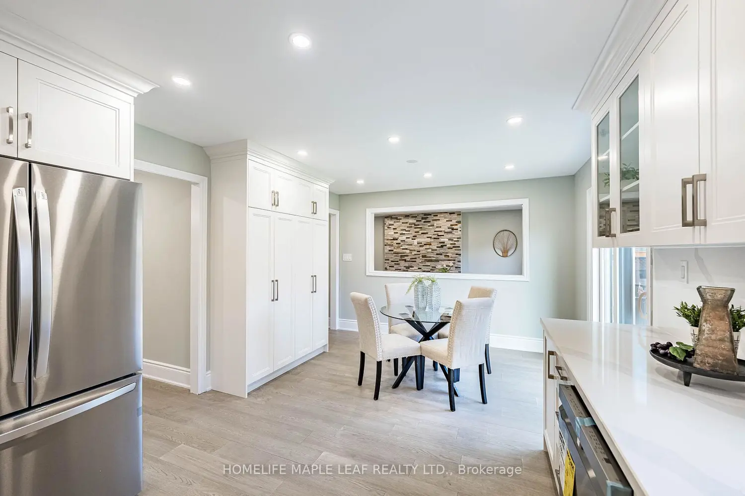 4799 Rathkeale Road photo 5