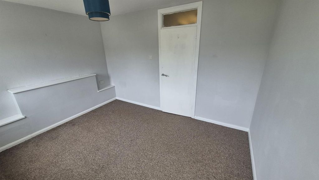 Additional image 10 of 3 bed terraced house to rentCadogan Close, Johnston, Haverfordwest SA62