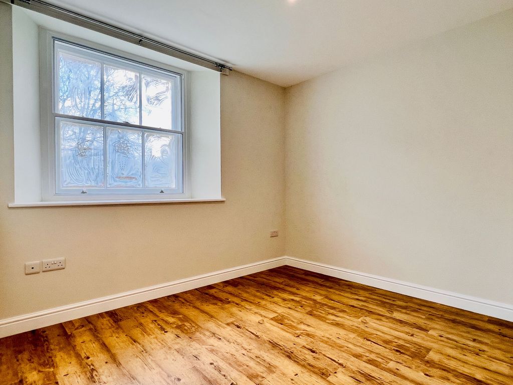Additional image 13 of 2 bed flat to rentWindsor House, The Crescent, Taunton TA1