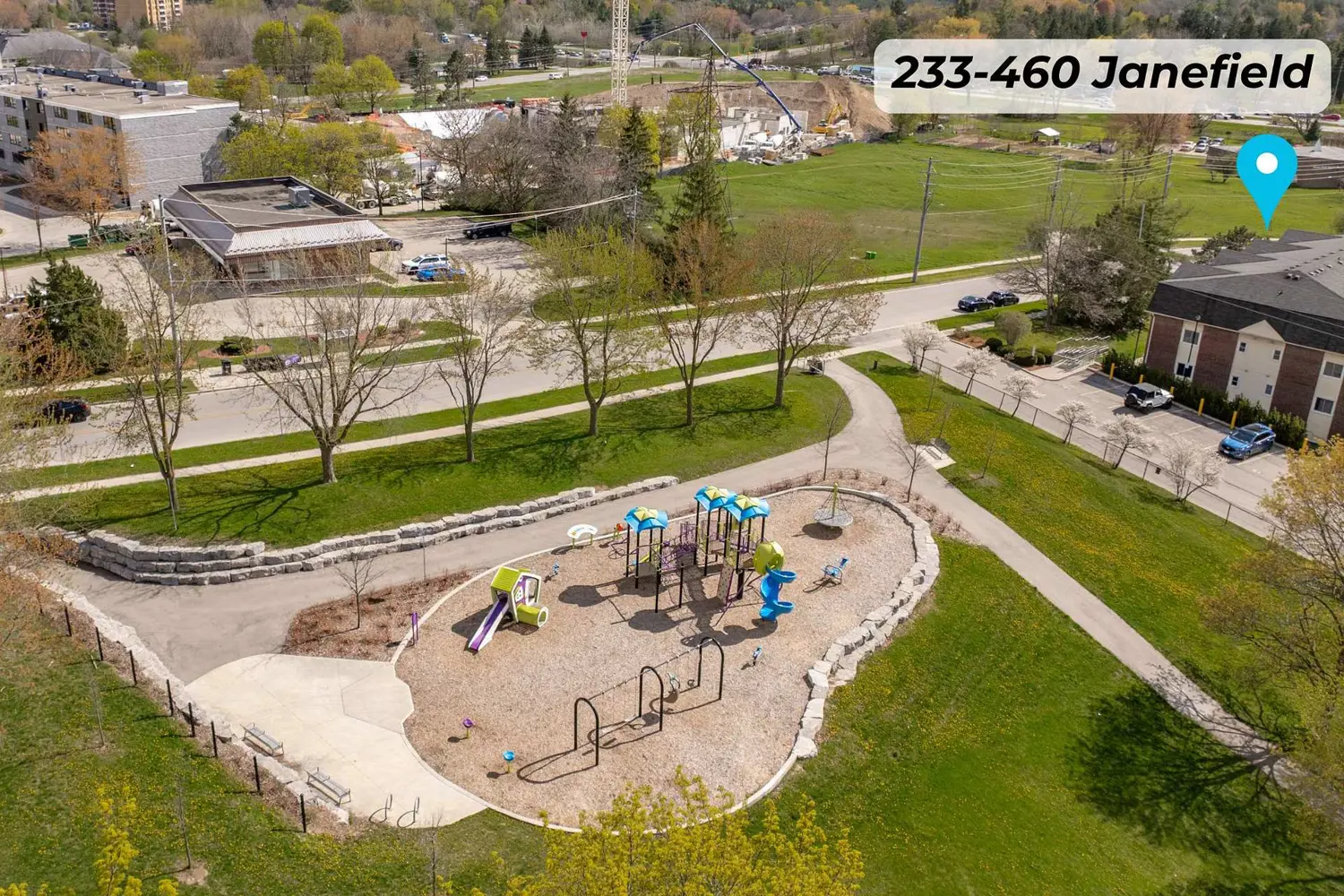 460 Janefield Avenue 233 photo 2
