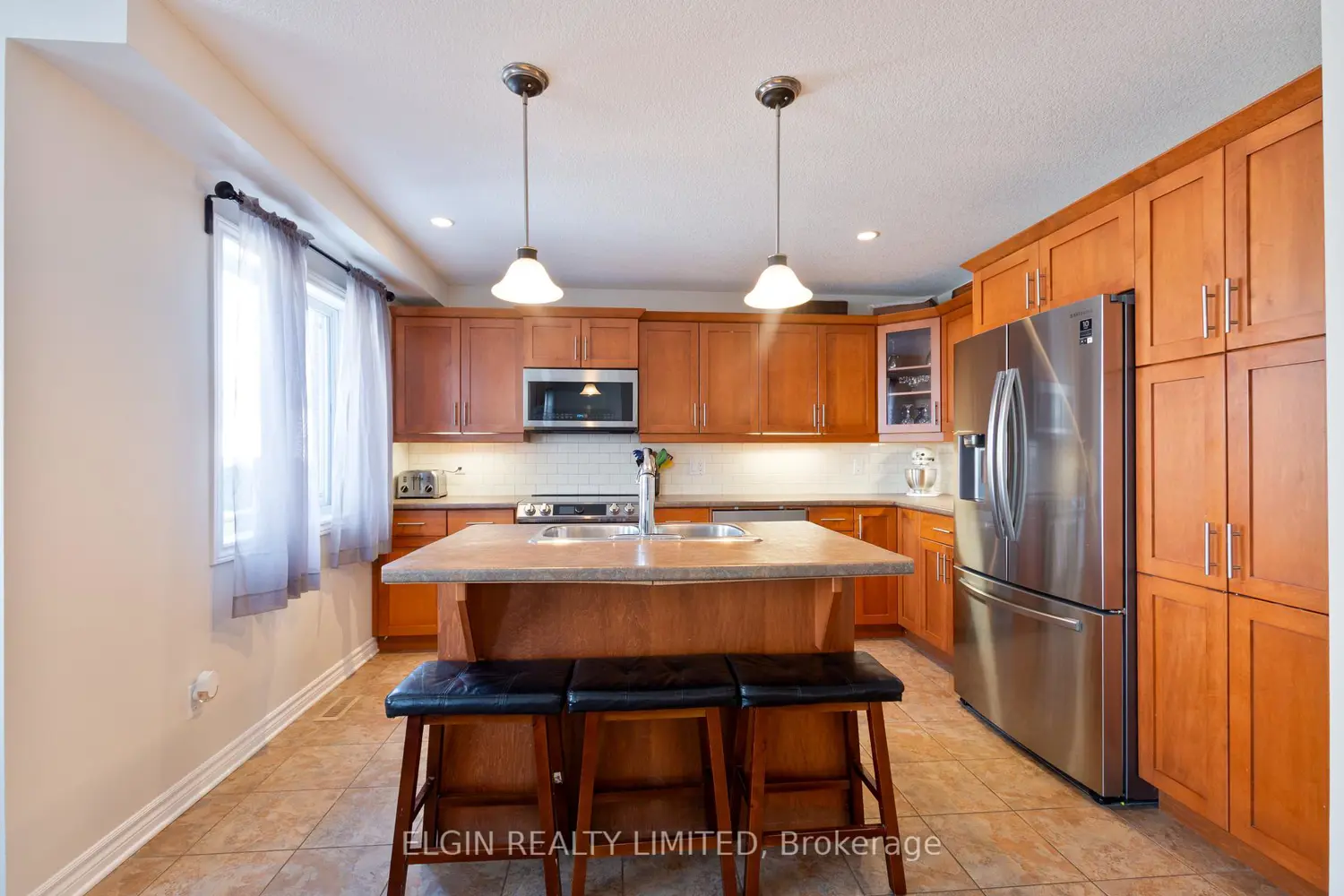 18 Peach Tree Boulevard photo 4